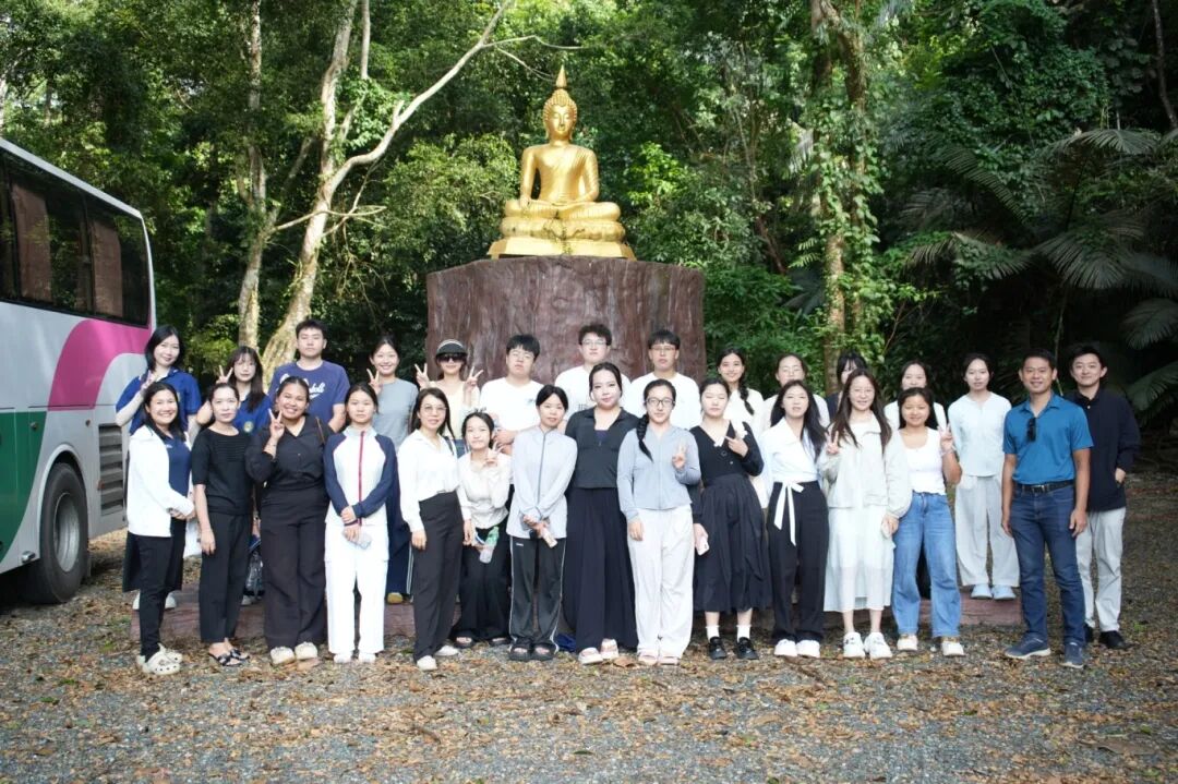不止于课堂：中国学子在兰帕潘尼的泰国文化